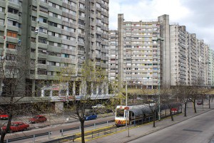 640px-Villa_Lugano,_estación__Centro_cívico_Lugano__de_Premetro_(septiembre_2008)